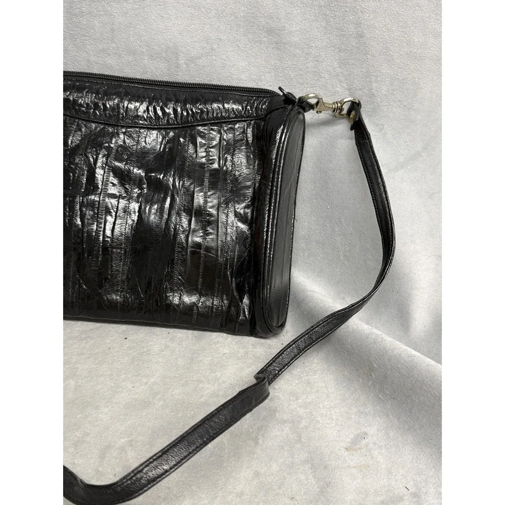 Sam Jin Eel‎ Skin Leather Crossbody Bag Purse Womens Black Convertible Clutch